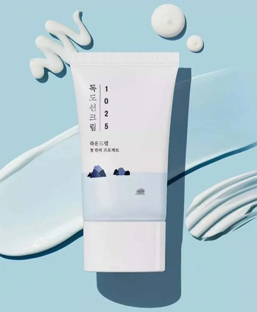 Солнцезащитный крем для лица увлажняющий SPF 50 1025 Dokdo Sunscreen от Round Lab